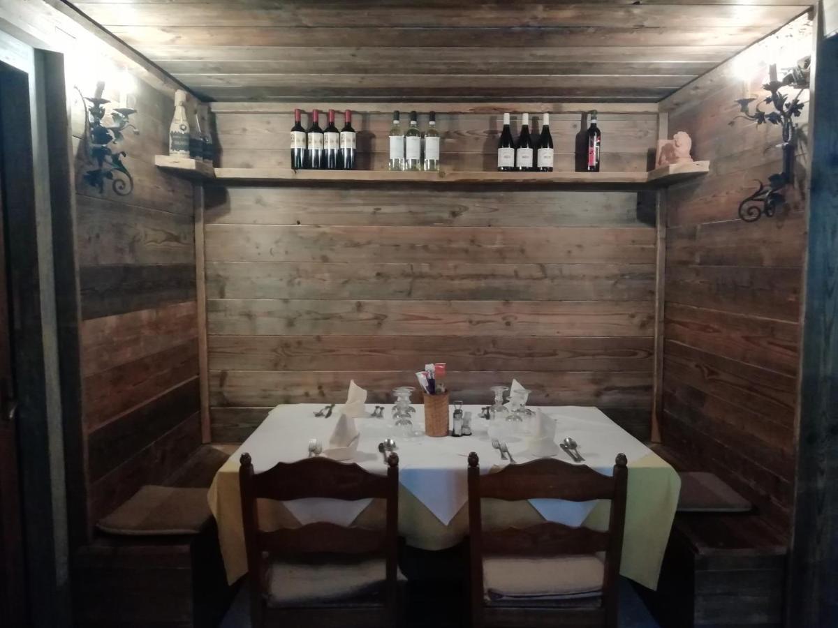Albergo Ristorante Leon D'Oro 埃斯泰 外观 照片