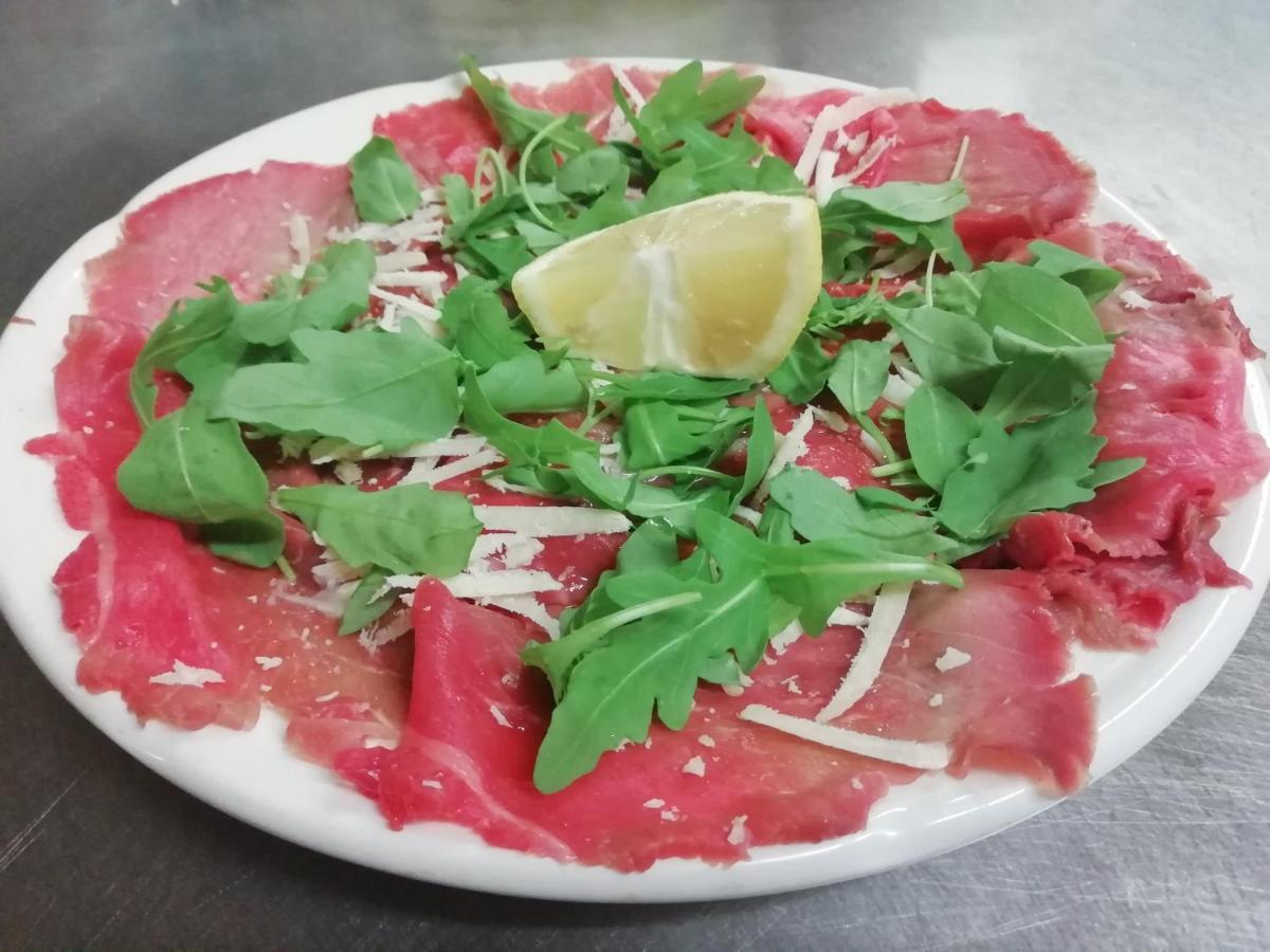 Albergo Ristorante Leon D'Oro 埃斯泰 外观 照片