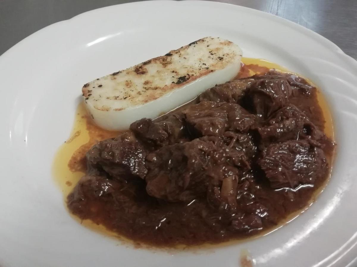 Albergo Ristorante Leon D'Oro 埃斯泰 外观 照片