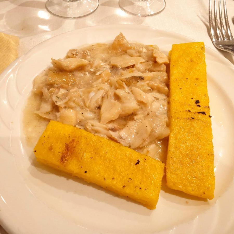 Albergo Ristorante Leon D'Oro 埃斯泰 外观 照片